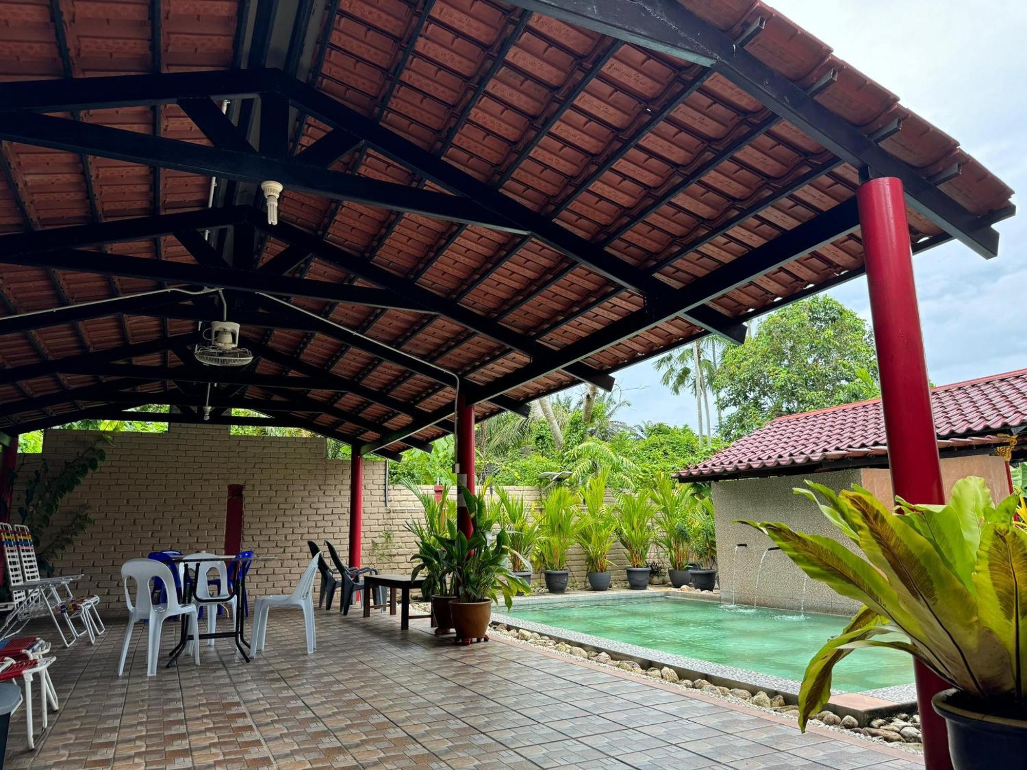 Myoldhouse Lahad Datu Exterior foto